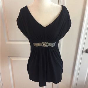 Black WHBM top